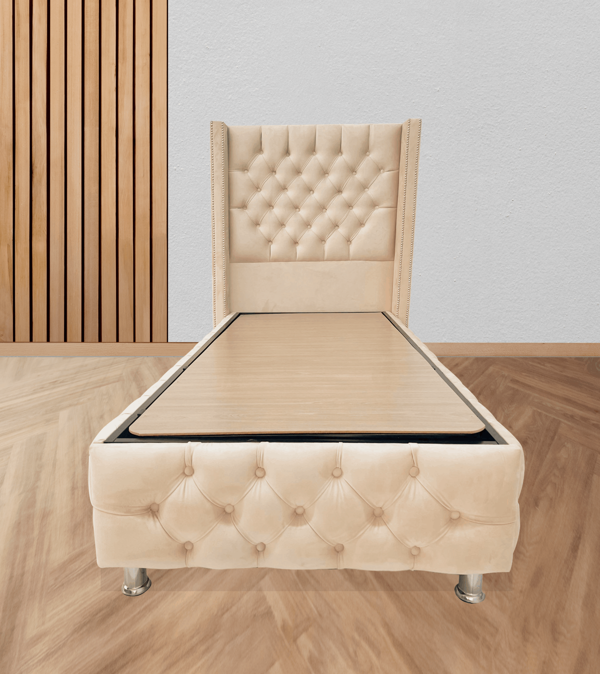 Lit coffre simple cloute velours beige