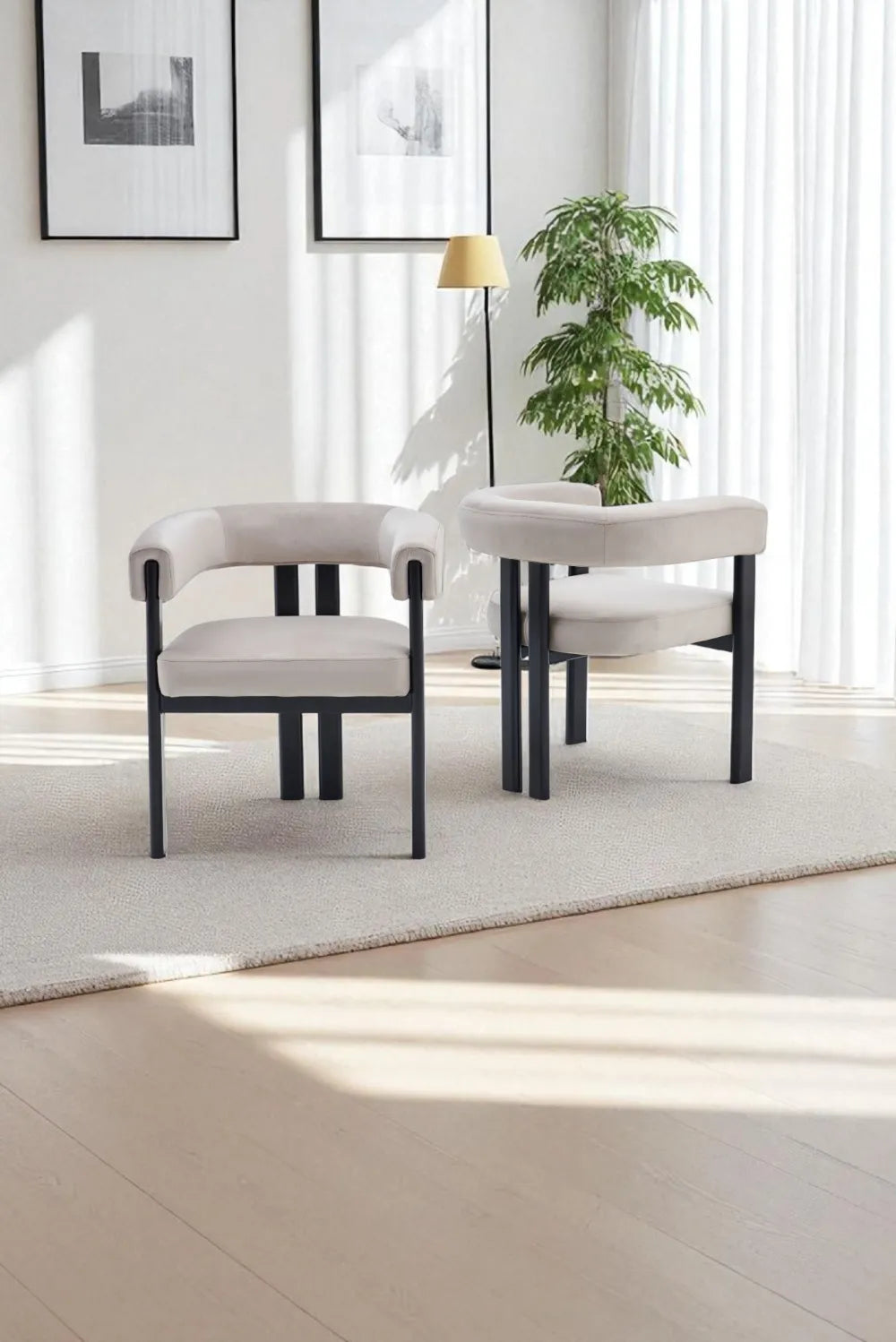Chaise Liora velours taupe noir